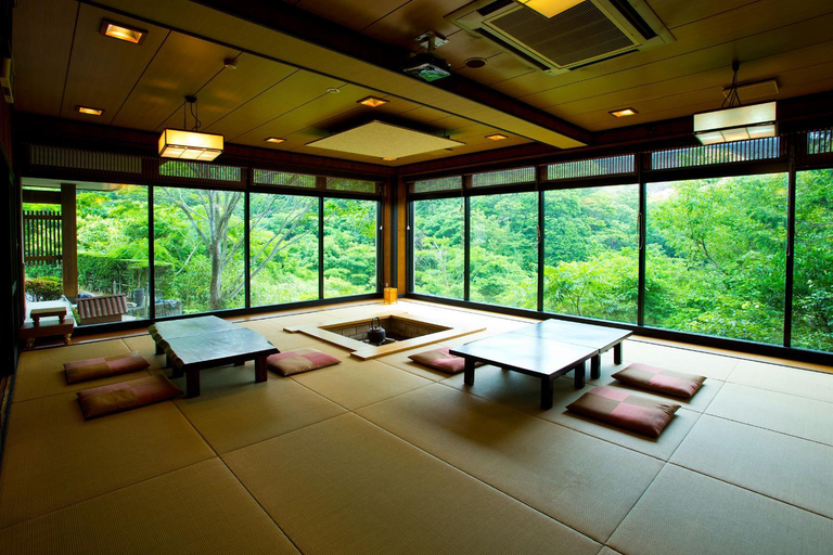 Public Area, Ryouri no yado Ginrin, Toba