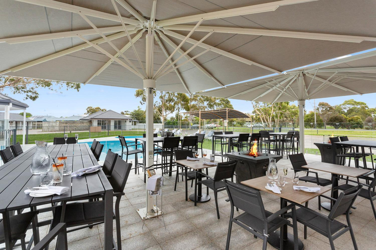 Others 3, Sanctuary Inn On Westernport, Melbourne