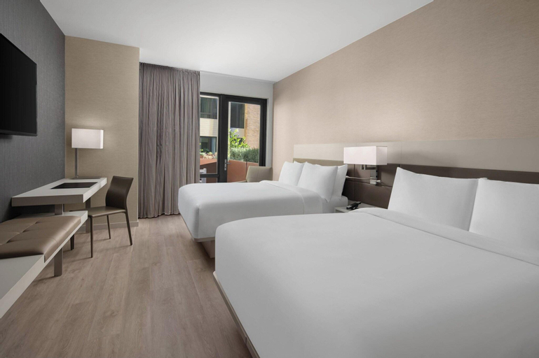 Bedroom 28