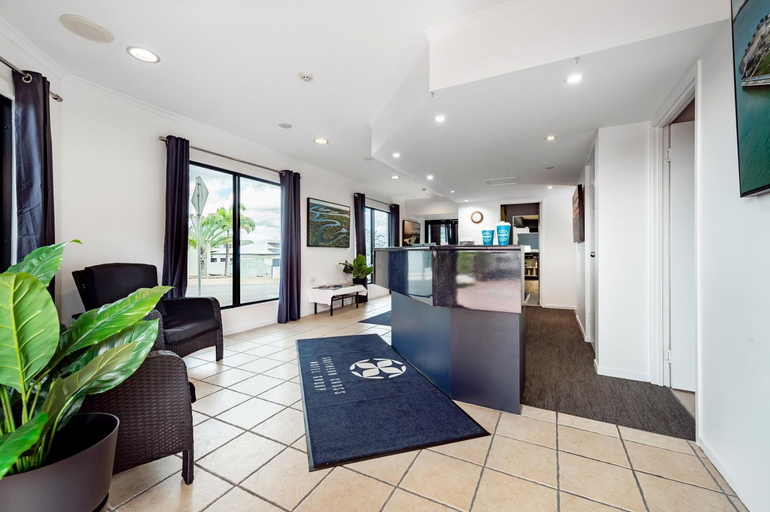 Public Area, CQ Motel Gladstone, Gladstone