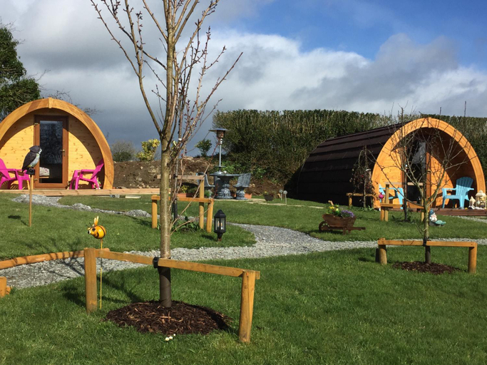 Others 5, Clonakilty Accommodation
