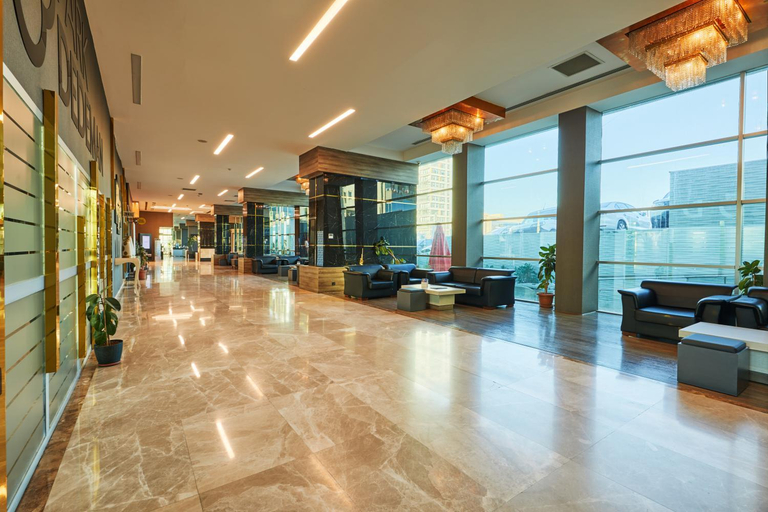 Public Area 4, Dedeman Park Elazig, Merkez
