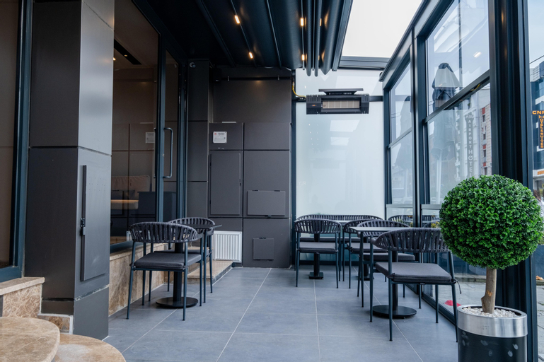 Food & Drinks 3, Fly Point Hotel, Arnavutkoy