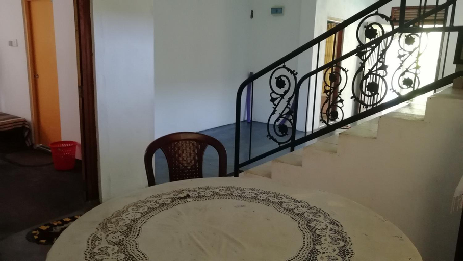 Others 5, Thalalla BnB, Devinuwara