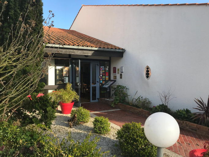 Hotel-Restaurant La Belle Poule - Contact Hotel, Charente-Maritime