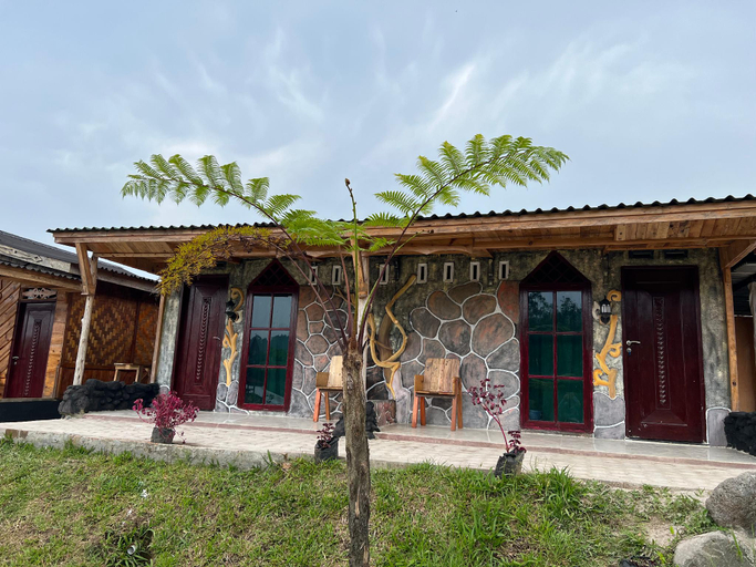 Others 2, Ulina Homestay Berastagi, Karo