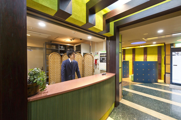 Public Area 28