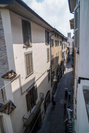 Others 2, Colleoni 20, Bergamo