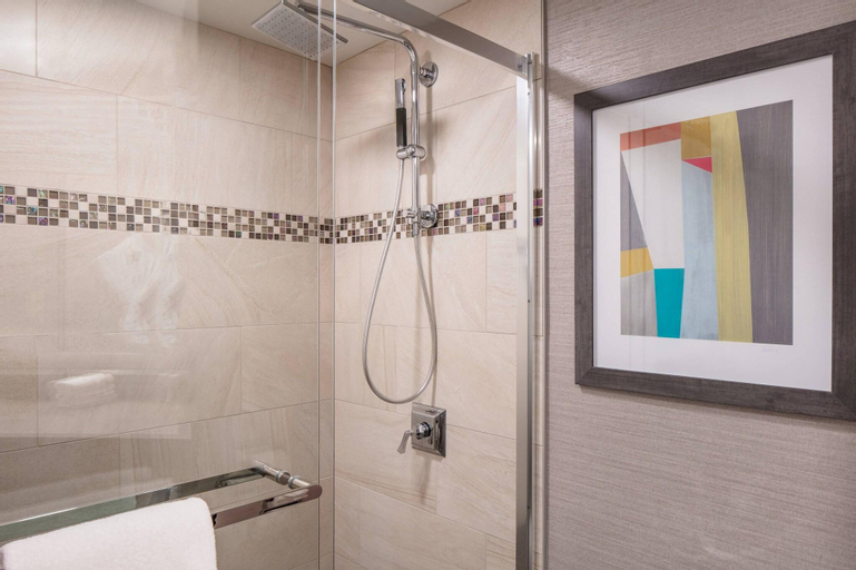 Bathroom 4