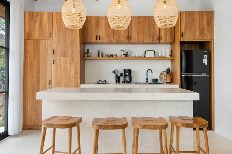Dining Room 18