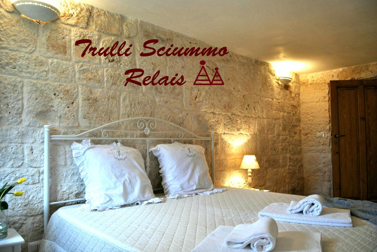Others 5, Trulli Sciummo Relais, Taranto