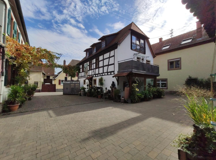 Others 2, Gutsherrenhaus, Südliche Weinstraße