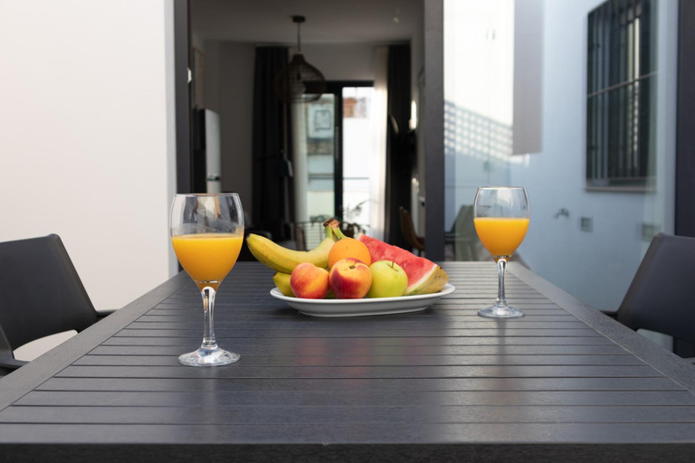 Food & Drinks 5, Calma Places - OM Home Triana, Sevilla