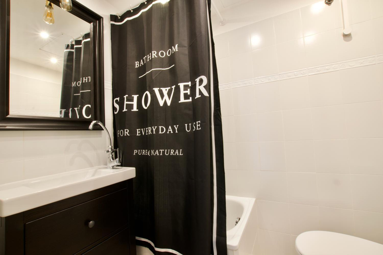 Bathroom 4, Standard Apartment by Hi5 - Rakoczi 23 Studio, Budapesti
