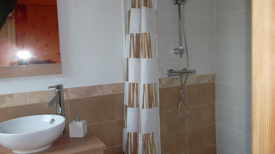 Others 3, Chambre familiale proche du PAL -Cardamome-, Allier