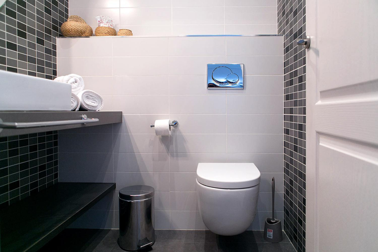 Bathroom 4, Blanc Guest House, Barcelona