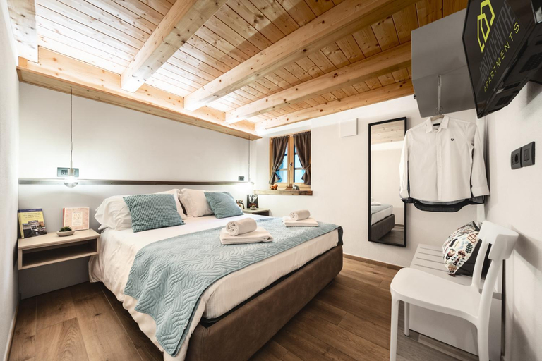 Bedroom 3, Aosta Centre Apartments - Martinet 17, Aosta