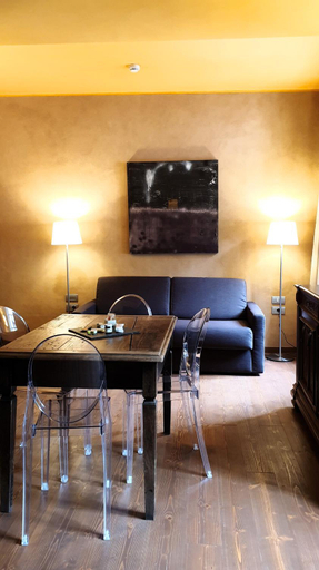 Dining Room 8