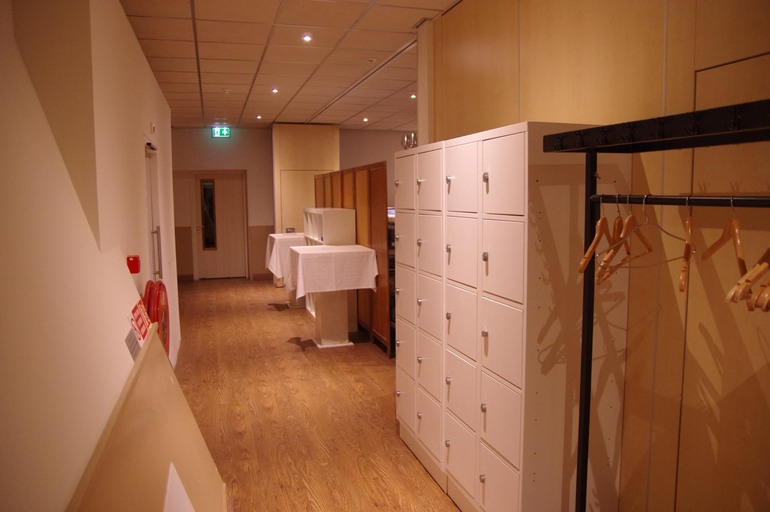 Others 3, Hostel 45, Purmerend