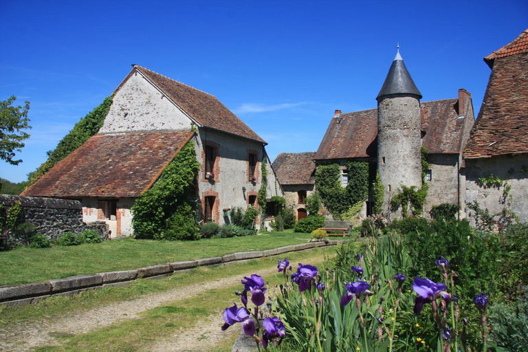 Others 3, Chateau Mareuil, Vienne