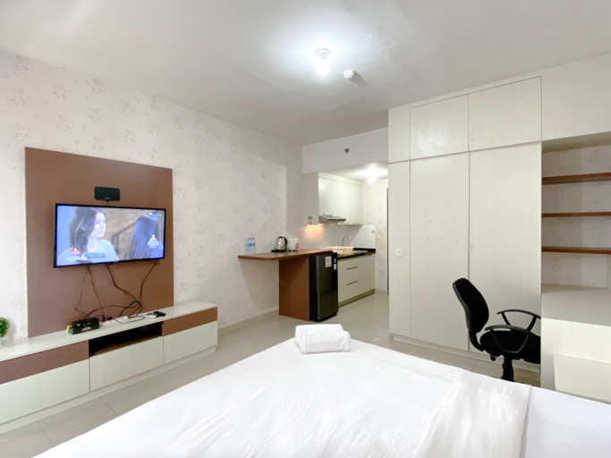 Bedroom 2, Best Deal and Comfortable Studio Park View Condominium Apartment By Travelio, Depok