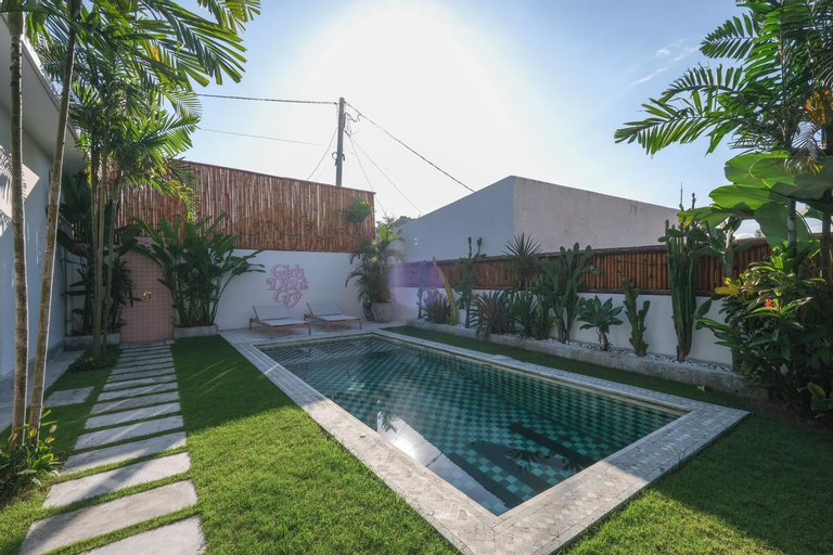 Swimming Pool 20