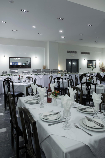 Food & Drinks 5, Rosebay, South Aegean