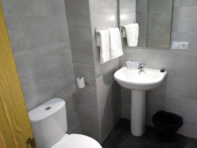 Others 4, Hostal Gemi, Zamora