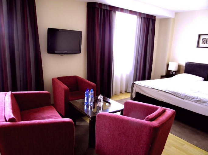 Bedroom 2, Qubus Hotel Bielsko-Biala, Bielsko-Biała