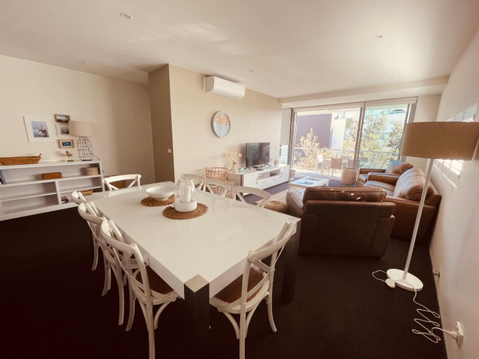Dining Room 5