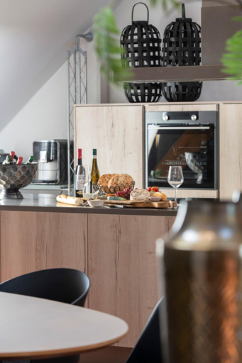 Food & Drinks 5, B&B Reveille, Kleve