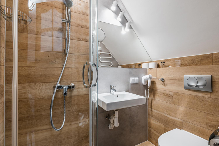 Bathroom 3, Hotel Smile Pieniny, Nowy Targ
