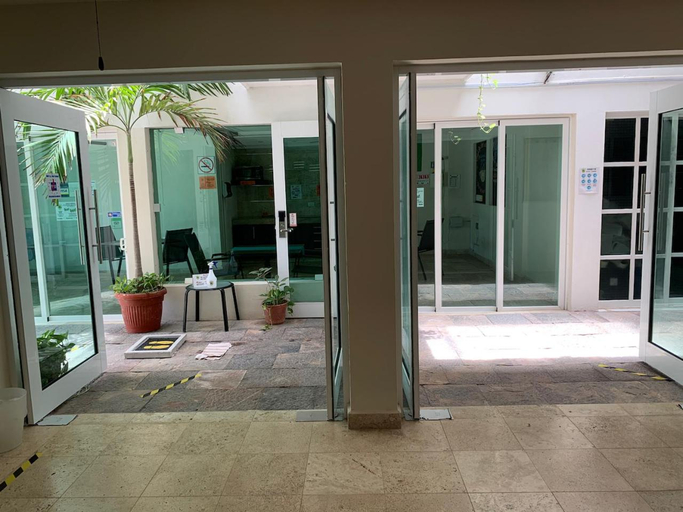 Public Area 2, Xbulu-Ha, Isla Mujeres