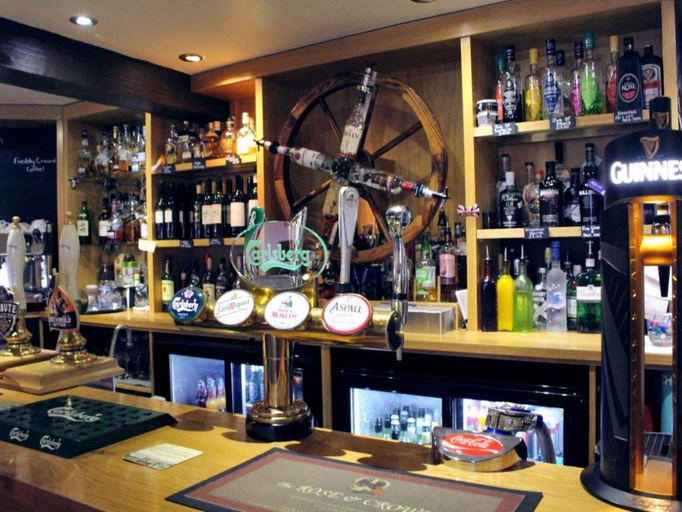 Others 3, The Rose and Crown, Essex