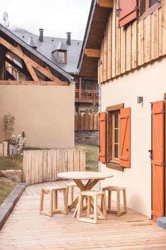 Facilities 5, Les Hauts de Saint-Lary, Hautes-Pyrénées