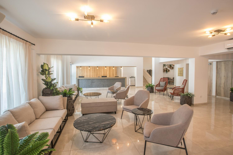 Public Area, Bohemian Gardens Hotel