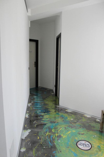 Others 3, Follow Me B&B, Chieti