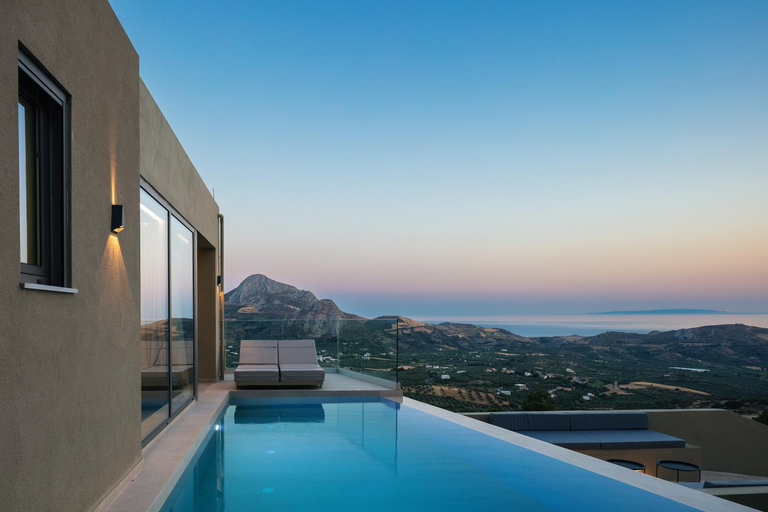 Sport & Beauty 2, Epsilon Villa, Private Swimming Pool Garden, Panoramic Sunset, Crete