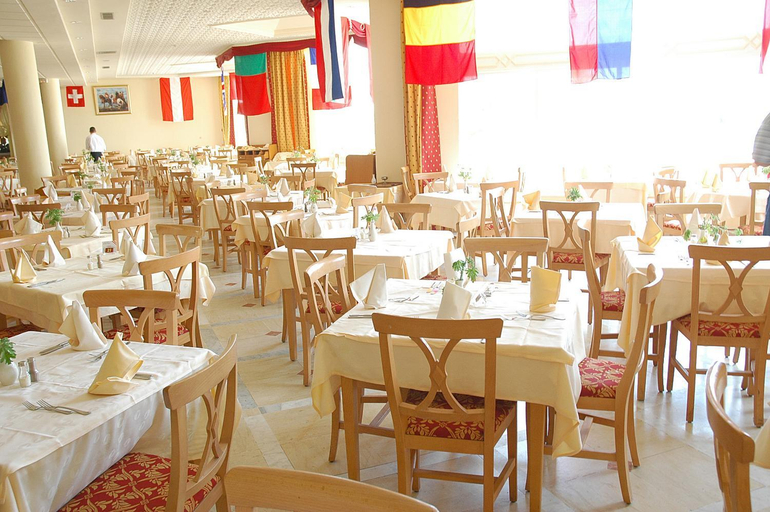 Food & Drinks 5, El Mouradi Skanes, Monastir
