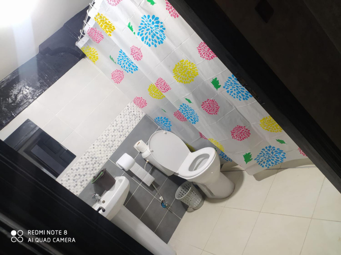 Bathroom 3, Hotel La Coline, Béni Mellal