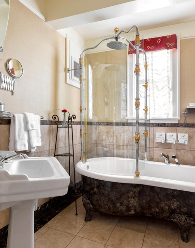 Bathroom 4, Abigail's Hotel - Adult's Only, Capital