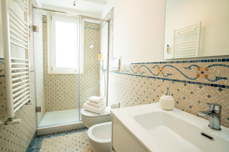 Bathroom 3, Donnamaria - Dimora Vista Mare, Bari
