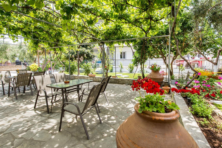 Food & Drinks 4, Ianos Apartments, East Macedonia and Thrace