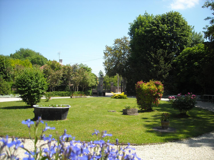 Others 5, chateau de Pougy, Aube