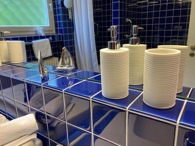 Others 3, Ruhiges Zimmer in guter Lage in Aalen/Unterkochen, Ostalbkreis