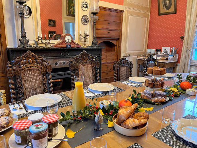 Food & Drinks 4, Chateau d'Aigneville, Somme