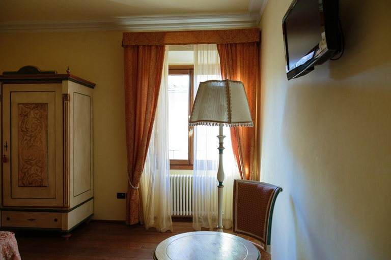 Others 2, Casa Leopardi, Florence