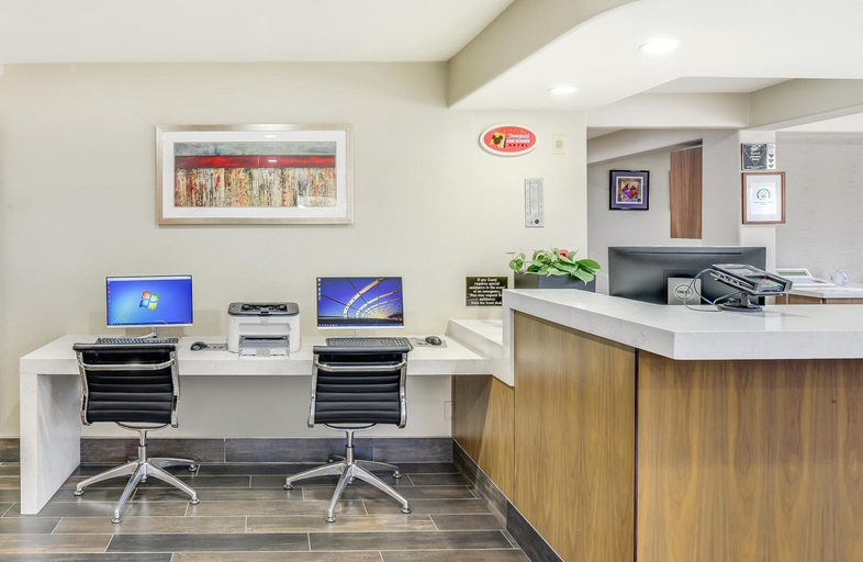 Public Area 2, Anaheim Desert Inn & Suites, Orange