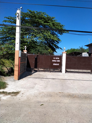 Exterior 7