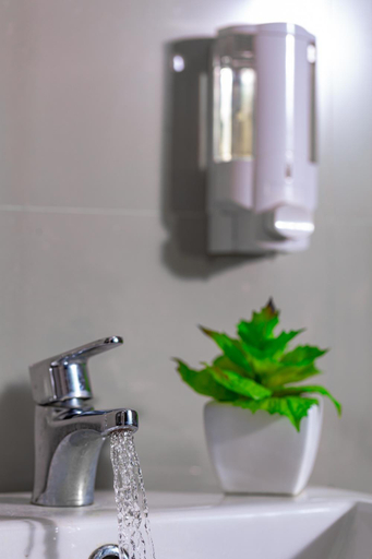 Bathroom 5, Sovereign Group Hotel at Pratunam, Ratchathewi